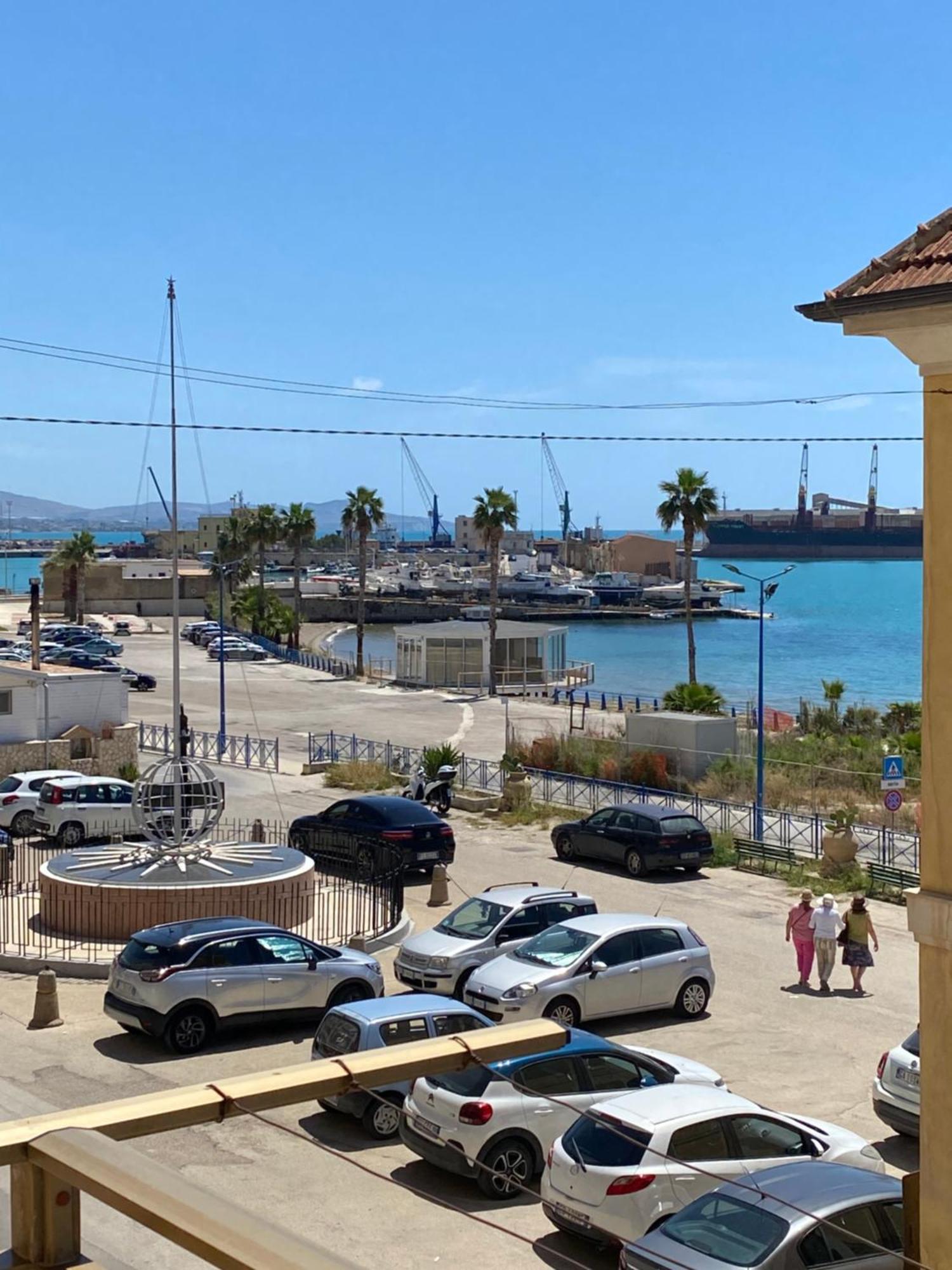 A Casa Di Nonna Mela Apartman Porto Empedocle Kültér fotó